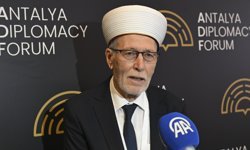 Gümülcine Seçilmiş Müftüsü Şerif, Batı Trakya'da 'azınlık okullarına' karşı kampanya yürütüldüğünü belirtti: