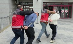 GÜNCELLEME - Balıkesir'de bir araştırma görevlisini silahla öldürdükleri iddiasıyla yakalanan 2 zanlı tutuklandı