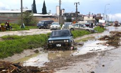 GÜNCELLEME - Hatay'da sağanak hayatı olumsuz etkiledi
