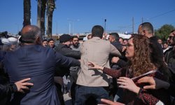 GÜNCELLEME - İzmir'de Vakıflar Genel Müdürlüğüne devredilen eski DGM binalarının tahliye süreci başladı