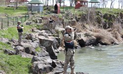 Güvenlik güçleri inci kefalini korumak için nöbette