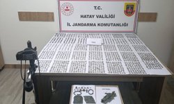 Hatay'da 1988 sikke, 17 obje ve 1 heykel ele geçirildi