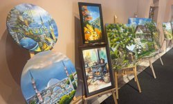 'Hayal ve Hakikat Arasında' resim sergisi Üsküdar'da açıldı