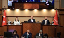İBB Meclisi'nde katip üye seçiminde mühürsüz pusula tartışması