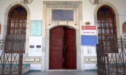 Isparta'da yaklaşık 8 asırlık Selçuklu camisi zamana direniyor