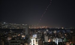 İsrail ile Lübnan arasındaki ateşkes yürürlüğe girdi