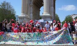 İtalya'daki Türkler 23 Nisan Ulusal Egemenlik ve Çocuk Bayramı için bir araya geldi