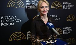 İzlanda Dışişleri Bakanı Gunnarsdottir, Ankara'daki NATO Zirvesi'nin 'emin ellerde' olacağını söyledi: