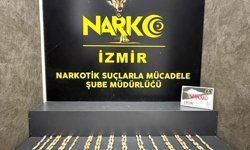 İzmir'de midelerinde uyuşturucu bulunan 2 şüpheli tutuklandı