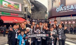 İzmirli öğrencilerin tribünde Beşiktaş maçı izleme hayali gerçeğe dönüştü