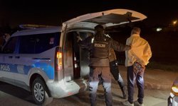 Kayseri'de polisten kaçan alkollü sürücü kaza yapınca yakalandı