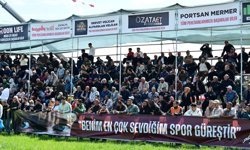 Kepez Belediyesi Yağlı Güreşleri'nde başpehlivanlığı Enes Doğan kazandı