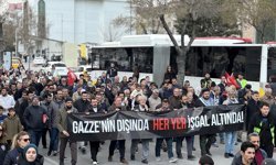 Konya'da Filistin'e destek yürüyüşü düzenlendi