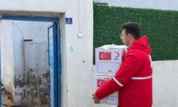 Kurtalan'da selden etkilenen vatandaşlara gıda desteği sağlandı