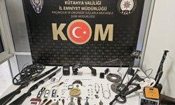 Kütahya'da tarihi eser kaçakçılığı operasyonunda 4 şüpheli yakalandı