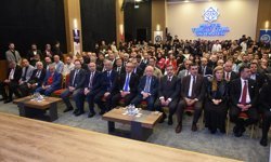 Malatya'da 8. Cumhurbaşkanı Turgut Özal 'Özallı Yıllar' konferansında anıldı