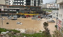 Mardin'de sağanak etkili oldu