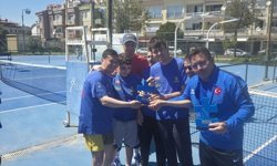 Marmaris'te 'Otizm Farkındalık Tenis Turnuvası' düzenlendi