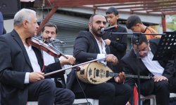 Mersin'de 8 Nisan Dünya Romanlar Günü etkinliği yapıldı