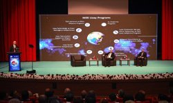 Mersin'de 'Milli Teknoloji Zirvesi' düzenlendi