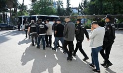 Mersin'de uyuşturucu operasyonunda yakalanan 11 zanlı tutuklandı