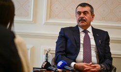 Milli Eğitim Bakanı Tekin, Rusya'da MEB burslu Türk öğrencilerle bir araya geldi: