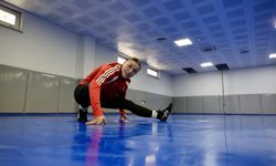 Milli güreşçi Beyza Nur Akkuş'un madalya sevinci