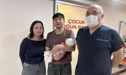 Moğolistanlı kalp hastası Elif bebeğe, Türkiye'de 'hayat' operasyonu