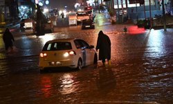Osmaniye'de sağanak nedeniyle Bülbül Deresi ve Savrun Çayı taştı