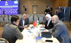 Özbekistan'ın başkenti Taşkent'te Özbek-Türk İş Forumu düzenlendi