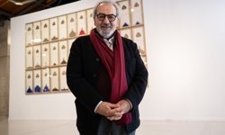 Ressam ve akademisyen Hüsamettin Koçan'ın 'Ben Bu' sergisi kitaplaştırıldı