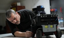 Rüzgar türbini kanatlarındaki hasarı 'Maça' ile hızlı ve güvenli tespit ediyorlar