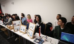 Sakarya'da 'Çekirdekten Girişimci Proje Olimpiyatları' kazananları iş insanlarıyla buluştu