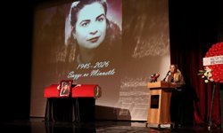 Sanatçı Feyha Çelenk için Bursa Devlet Tiyatrosu'nda tören düzenlendi