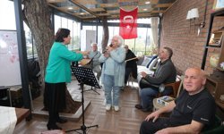 'Saygınlar Kulübü'nün 65 yaş üstü üyeleri seslerini birleştirdi