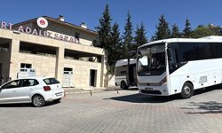 Siirt'te lojmandaki cinayetin sanıkları komşu çift hakim karşısında