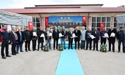 Sivas'ta çiftçilere nohut ve ayçiçeği tohumu dağıtıldı