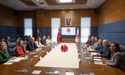 TBMM Dışişleri Komisyonu Başkanı Oktay, Arnavutluk Meclisi heyetiyle görüştü