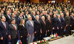 TDT Aksakallar Konseyi Başkanı Yıldırım 'Türk Dünyası Şehircilik Zirvesi'nde konuştu: