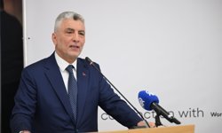 Ticaret Bakanı Bolat Brüksel'de yuvarlak masa toplantısında konuştu: