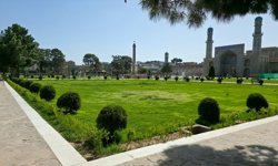 TİKA tarafından yenilenen Herat Ulu Cami parkı hizmete açıldı