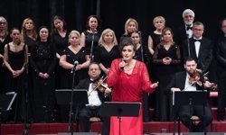 TRT korosu, KKTC Kurucu Cumhurbaşkanı Denktaş anısına Gazimağusa'da sahne aldı