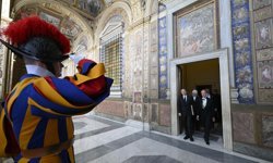 Türkiye'nin Vatikan Büyükelçisi Altun, güven mektubunu Papa'ya sundu