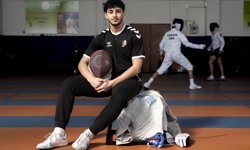 Türkiye'ye ilkleri yaşatan milli eskrimci Furkan'ın hayali gelecek nesillere örnek olmak