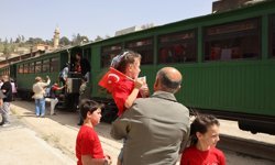 Ürdün'de bu yıl 23 Nisan Osmanlı mirası Hicaz Demir Yolu İstasyonu'nda kutlandı