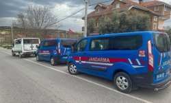 Uşak'ta bahçe duvarına çarpıp devrilen otomobilde 1 kişi öldü