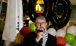 Üsküdar'da mahalle sakinlerinin McDonald's protestosu sürüyor