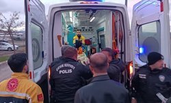 Van Gölü'nde donma tehlikesi geçiren kişi ekiplerce kurtarıldı