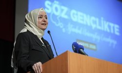 AK Parti Genel Başkan Yardımcısı Kaya, İstanbul Üniversitesi-Cerrahpaşa'da gençlerle buluştu: