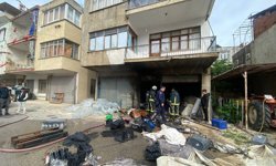 Antalya'da depoda çıkan yangın söndürüldü